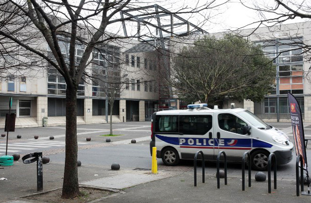 Paris: Russian businessman and female driver attacked after chasing thieves into estate