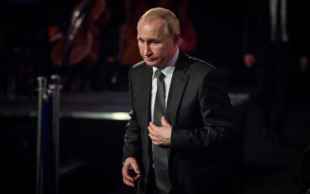 Russian President Vladimir Putin, during a wreath-laying ceremony at the Fifth World Holocaust Forum at the Yad Vashem Holocaust memorial museum in Jerusalem on January 23, 2020. (Yonatan Sindel/FLASH90)