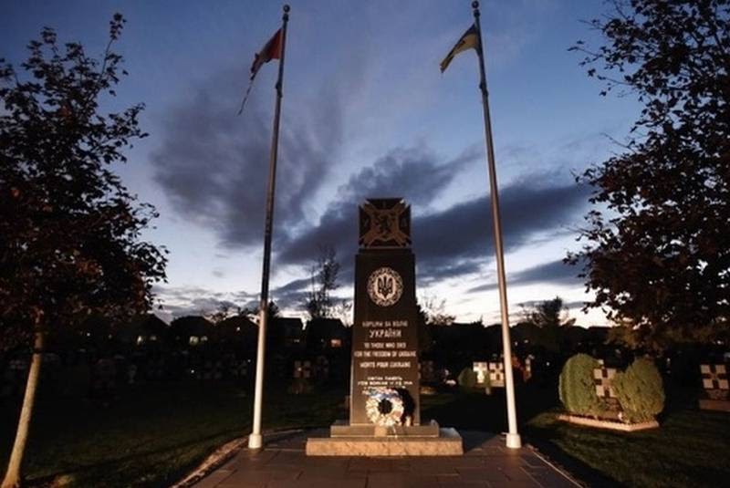 The cenotaph at Oakville's St. Volodymyr Ukrainian Cemetery, October 25, 2017. 