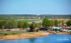 Airport view by Bengt Oberger.