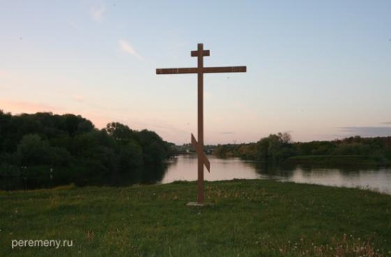 Крест у впадения Нерли в Клязьму